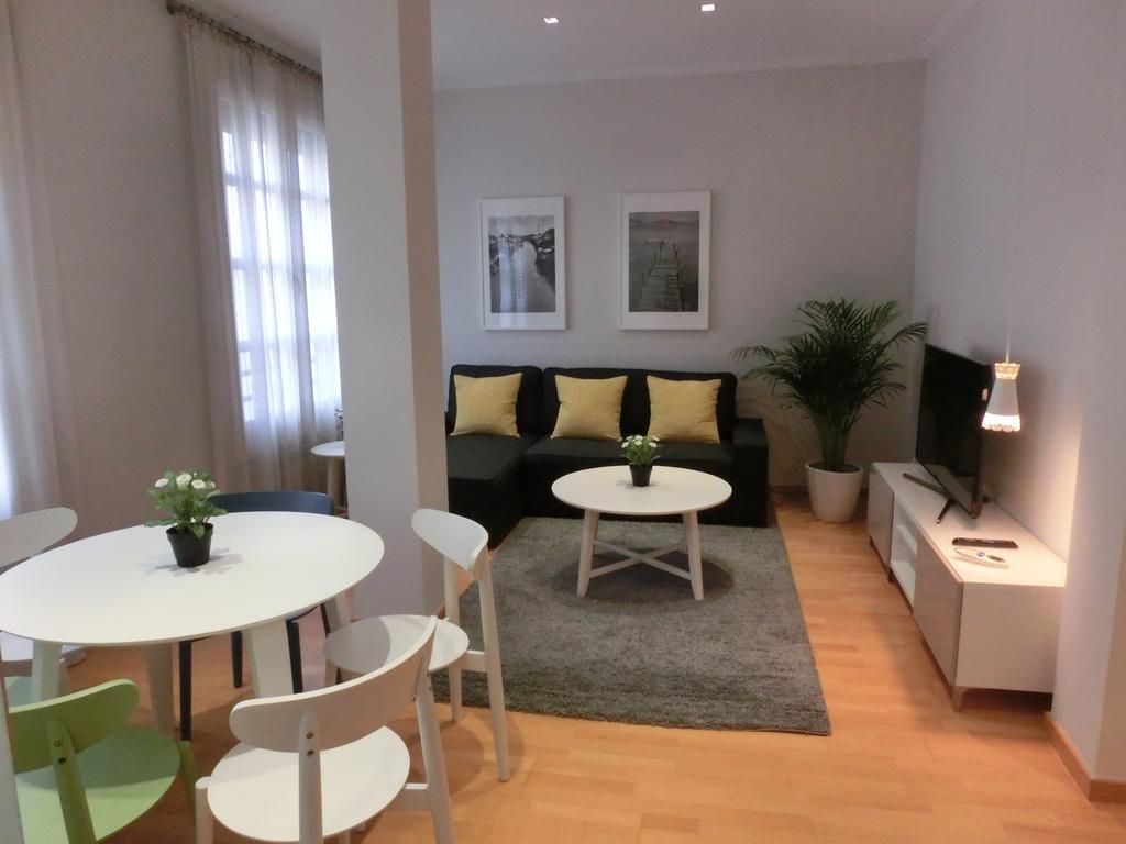 Total Valencia Design Apartment Bilik gambar