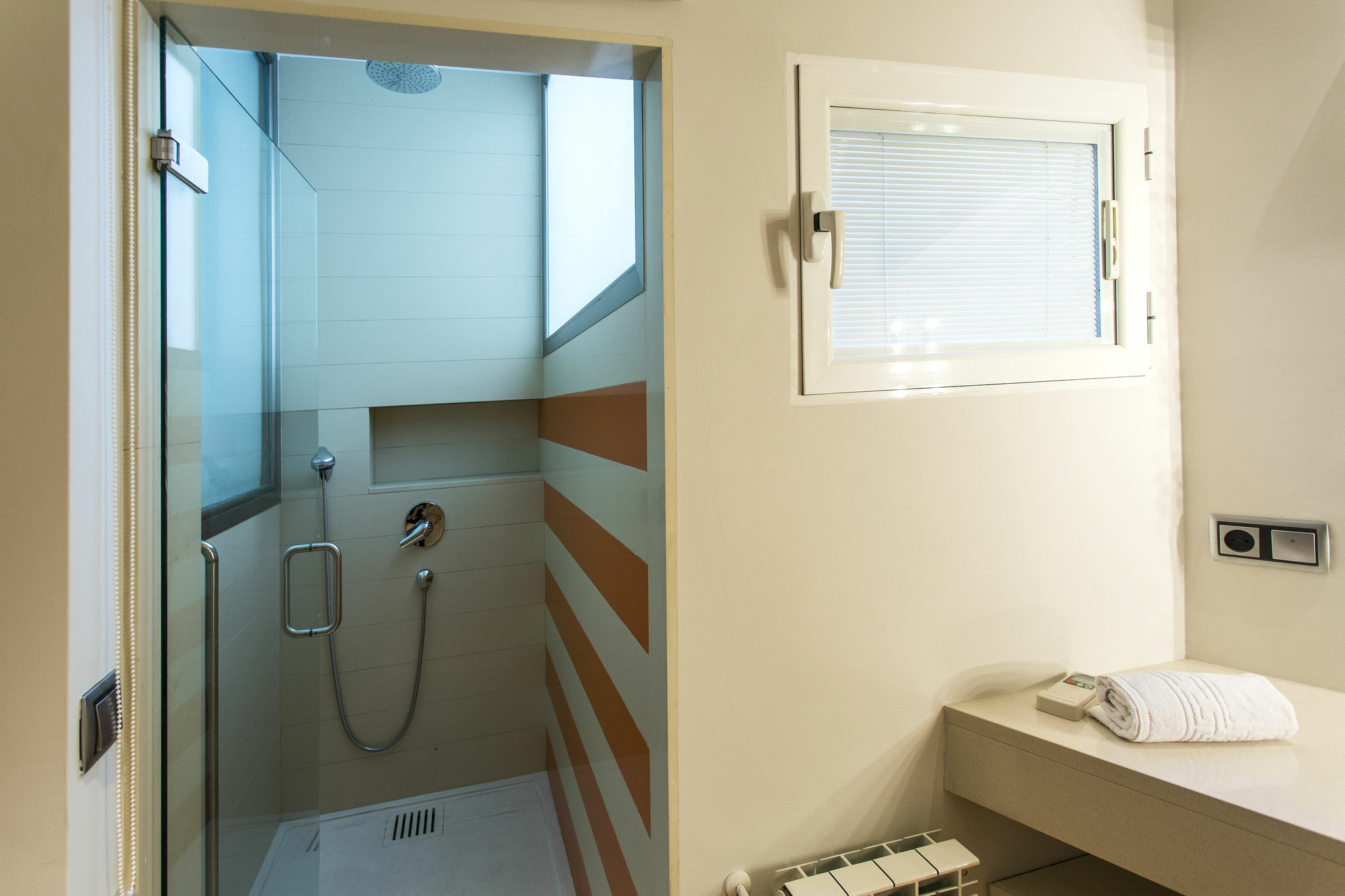 Total Valencia Design Apartment Luaran gambar